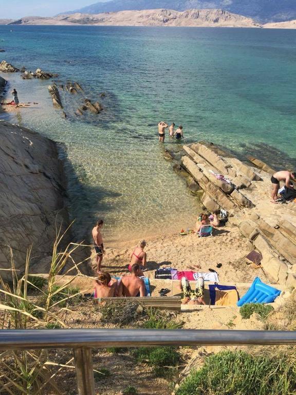 Island Of Pag Holiday Apartments Экстерьер фото