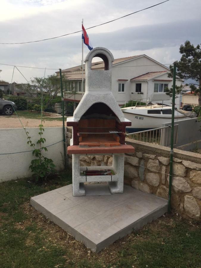 Island Of Pag Holiday Apartments Экстерьер фото