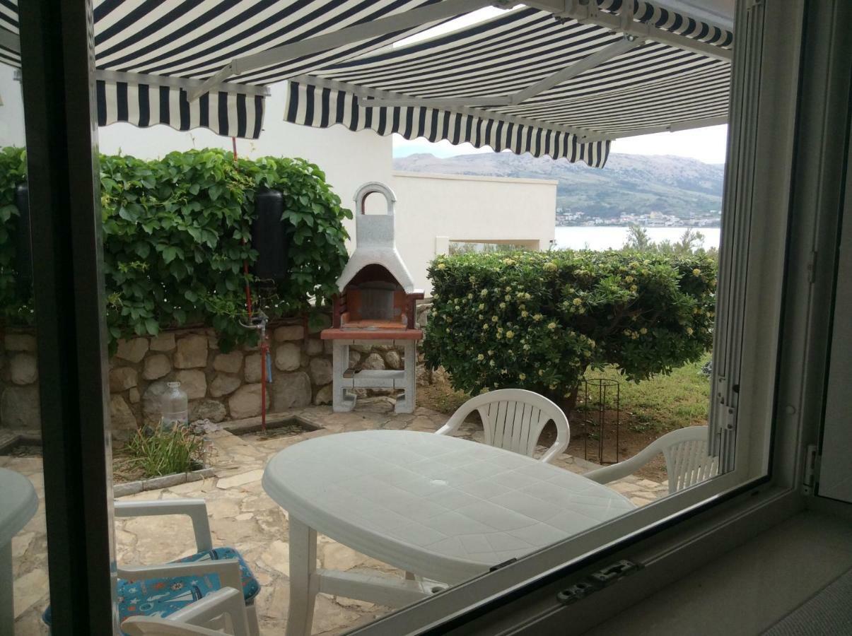 Island Of Pag Holiday Apartments Экстерьер фото