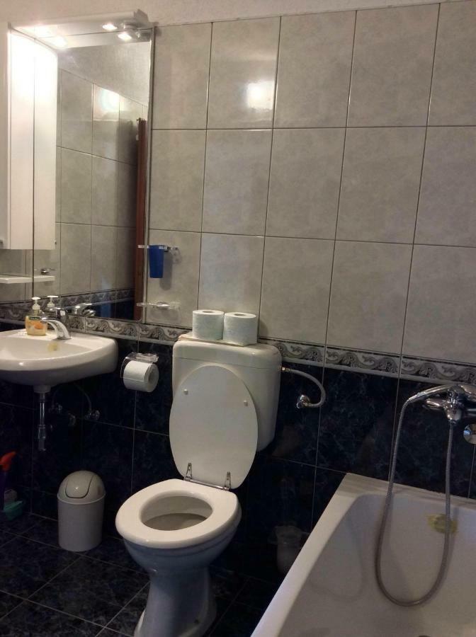 Island Of Pag Holiday Apartments Экстерьер фото