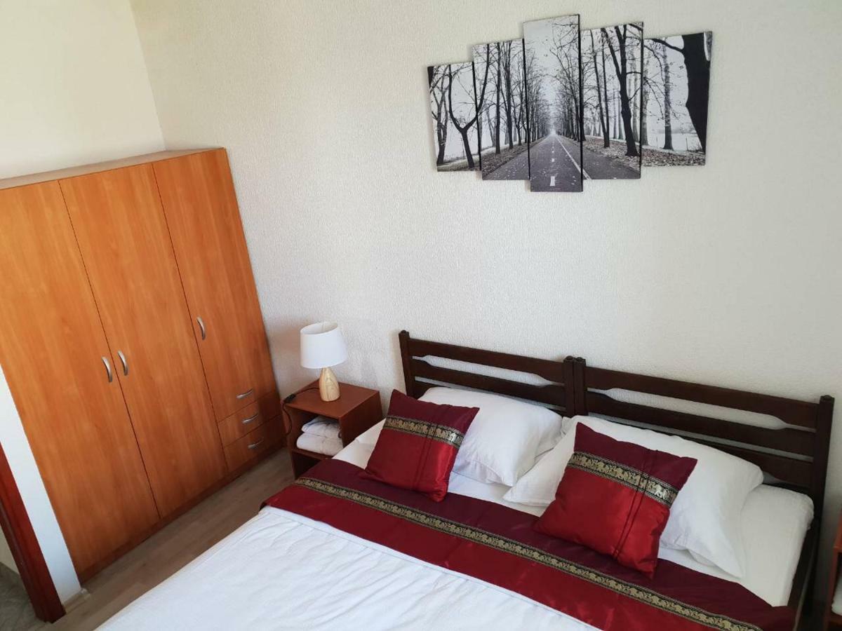 Island Of Pag Holiday Apartments Экстерьер фото
